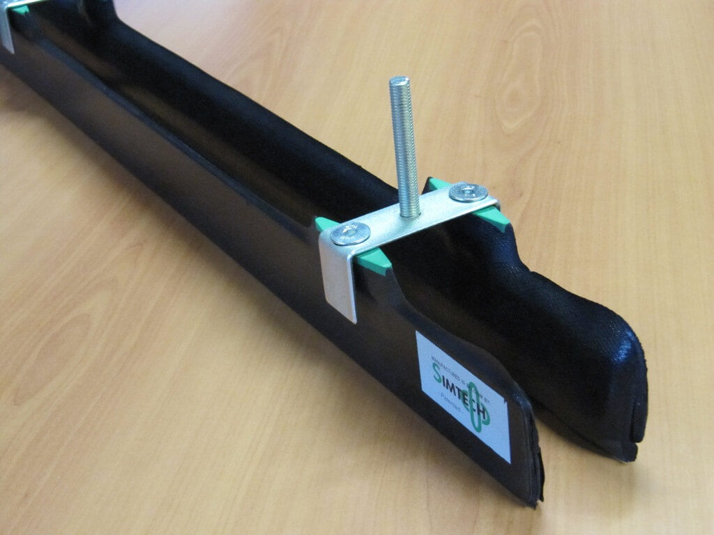 Pince de préhension pour tous types de cols de bouteilles GGS