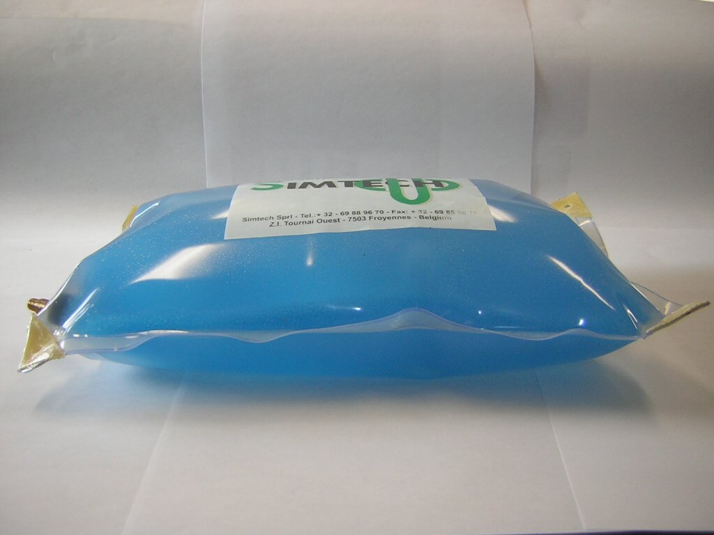 Outres Simtech sur mesure Outres souples embarquées pour véhicules